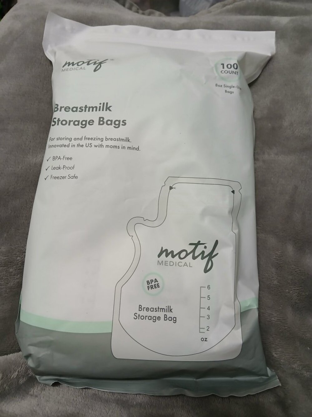 Motif Medical Breastmilk Storage Bags - 100 Count, 8oz Single Use, New Sealed